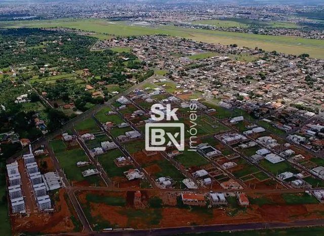 Imóveis à venda no bairro New Golden Ville em Uberlândia, MG