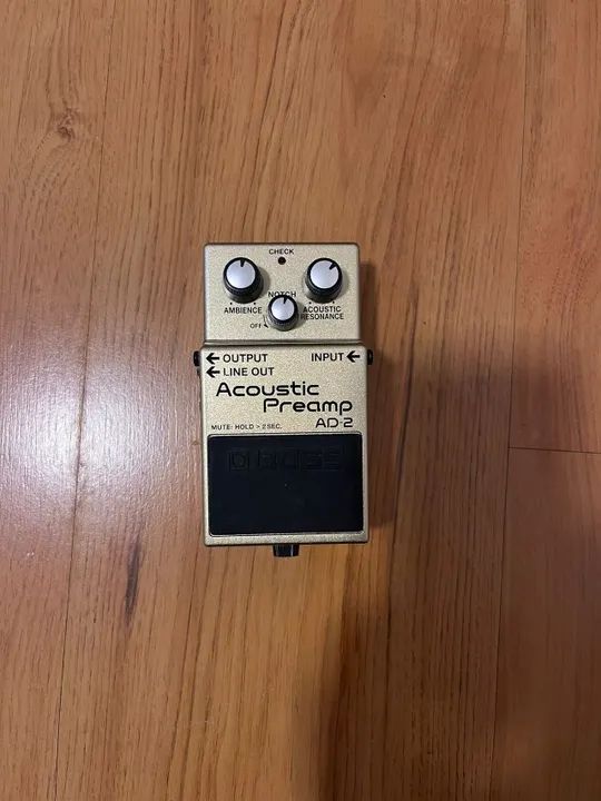 Pedal Boss Ad-2 Acoustic Preamp Violão Pré Amplificador
