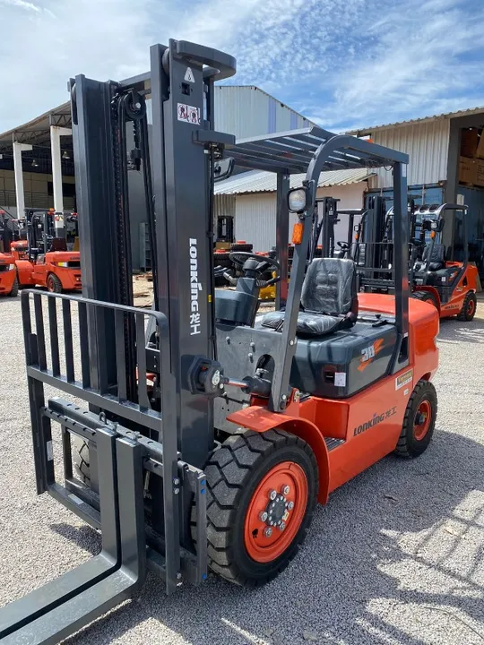 EMPILHADEIRA LONKING | 3.000KG | TRIPLEX | A PRONTA ENTREGA