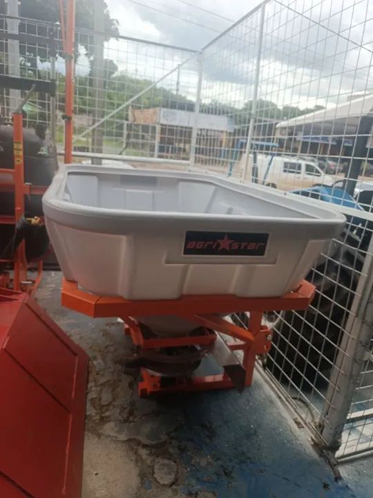 Distribuidor de Adubo e Sementes Bolea II 1300 Hidráulica e Inox - Nova - Foto 3