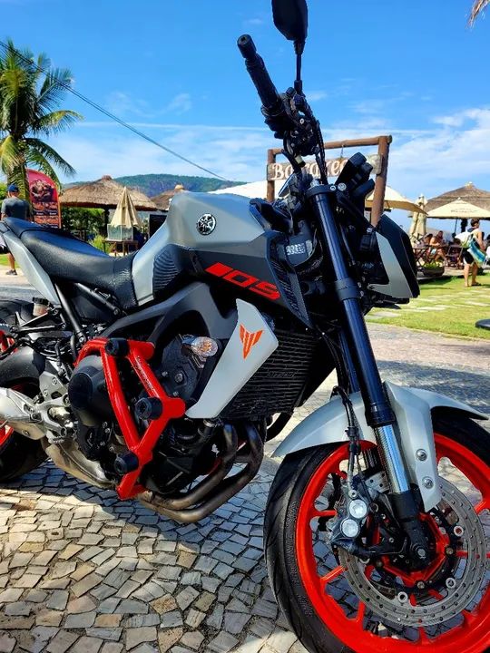 YAMAHA MT-09 Coral - Foto 8