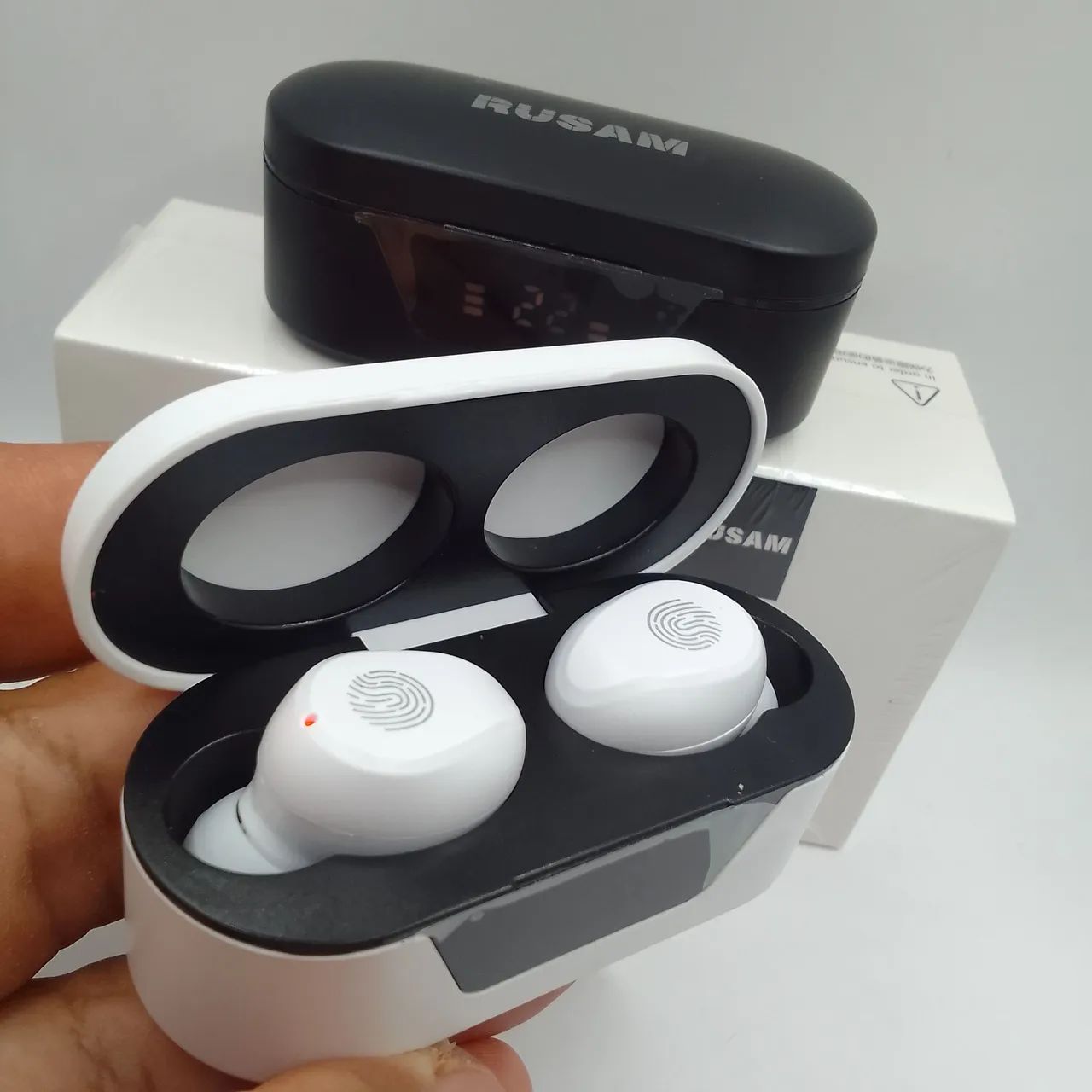 Fone Rusam recarregável  - Foto 3