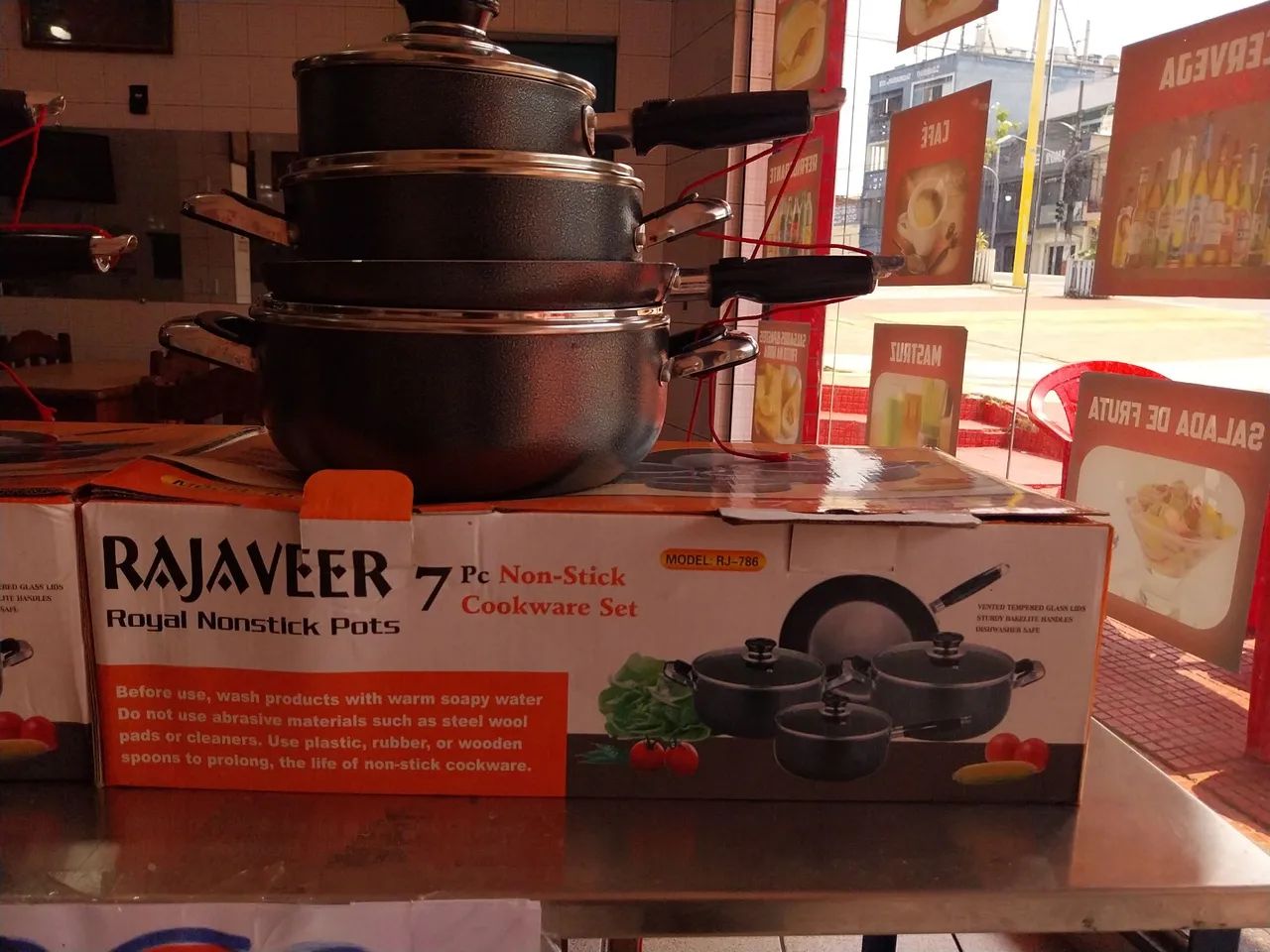 Jogo de panela novo na caixa - Foto 3