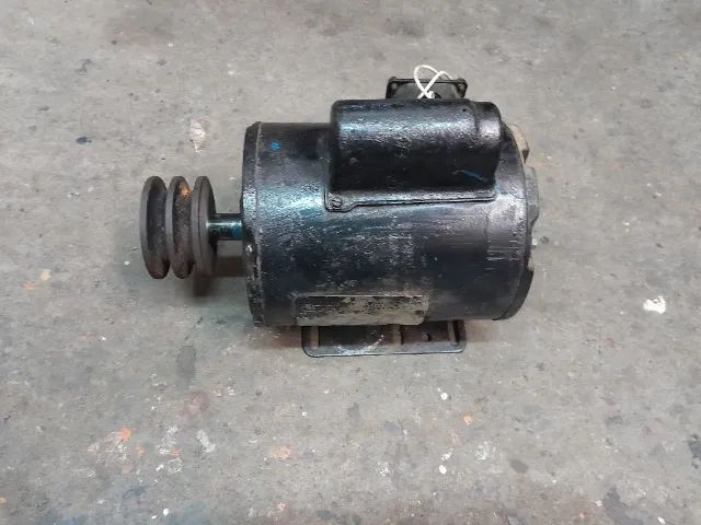 Motor elétrico monofásico 3/4 HP 1725 RPM 230 V - Foto 2