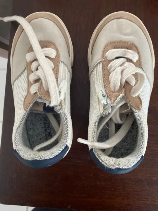 Conjunto de 4 pares de sapatos infantis - Tamanho 22 - Foto 4