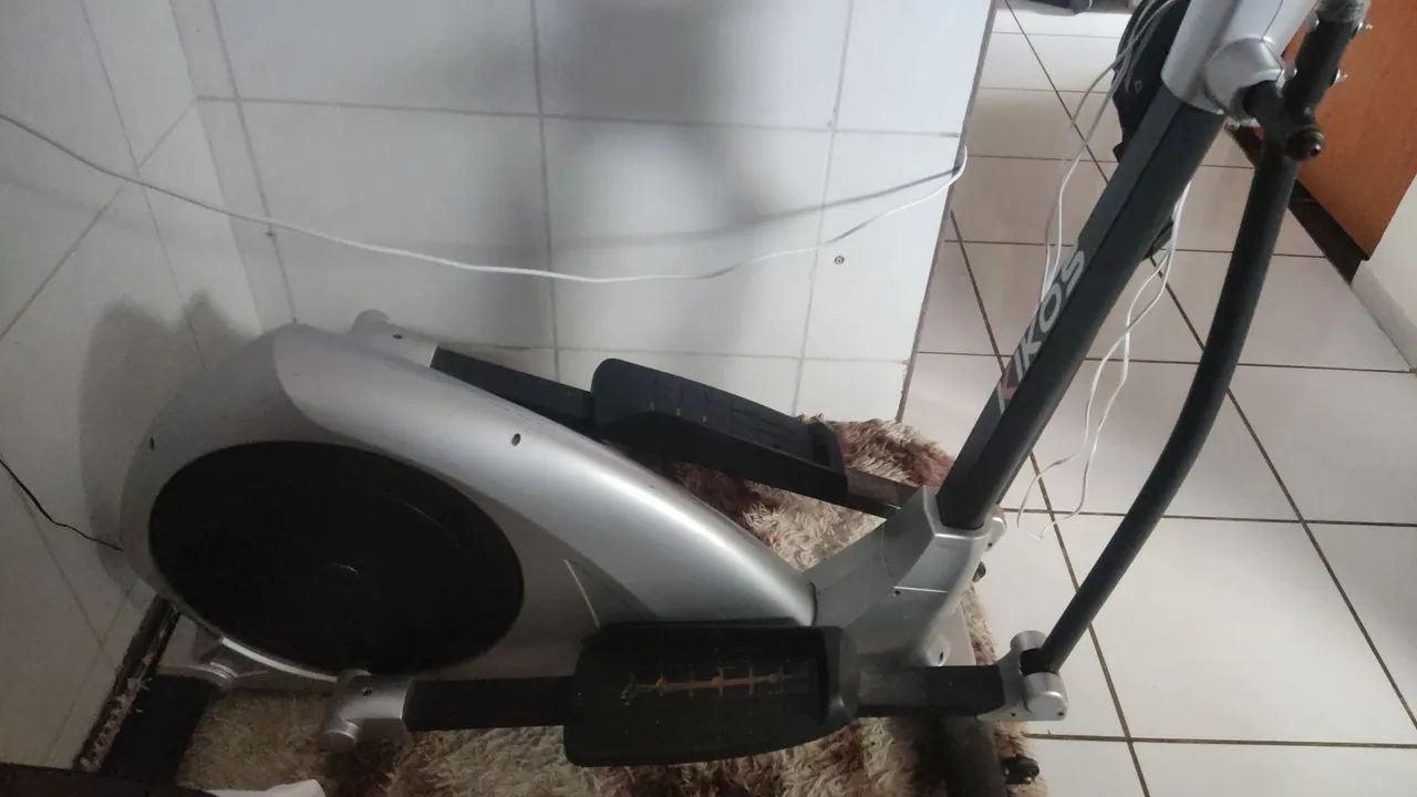 Elíptico Kikos 9200 Eletromagnético64299776364419121