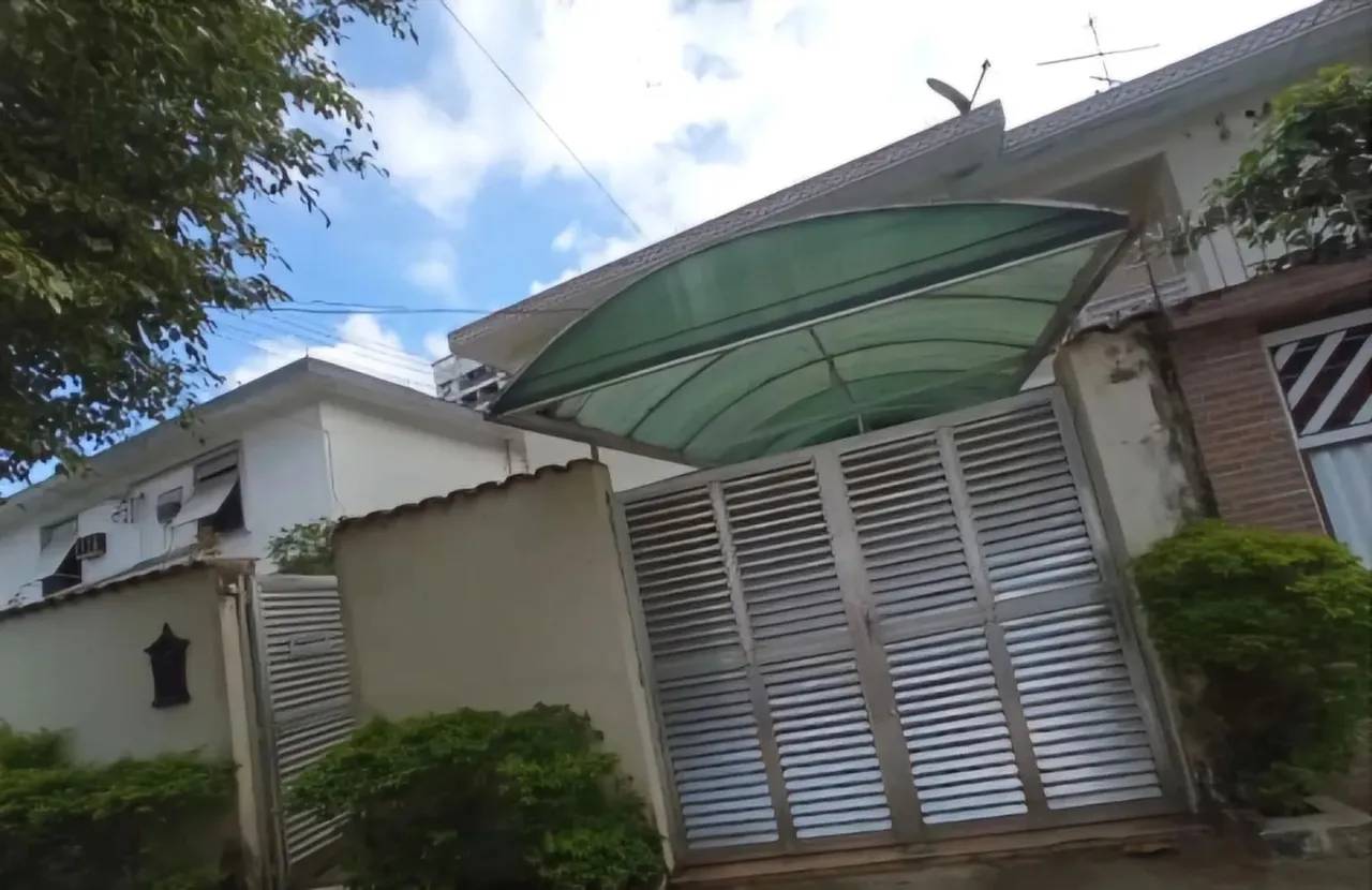 Sobrado Geminado com 3 dormitórios para alugar, 215 m² por R$ 8.033/mês - Ponta da Praia -
