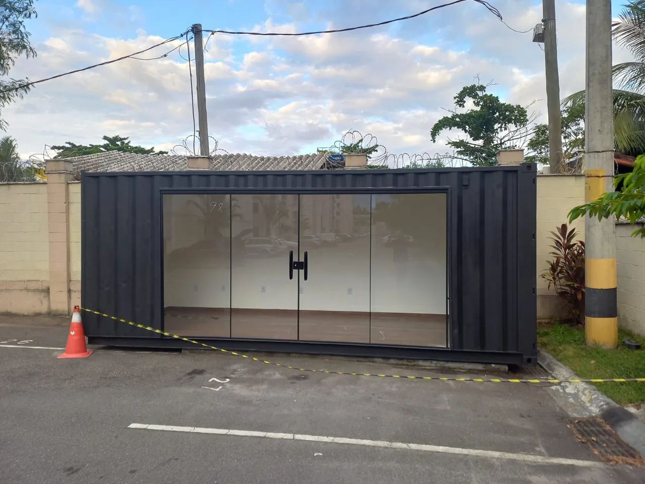 CONTAINER ADAPTADO PARA LOJA COMERCIAL | VENDA E LOCAÇÃO 