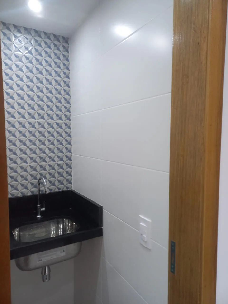 Linda Sala Comercial Completamente Reformada - Foto 15