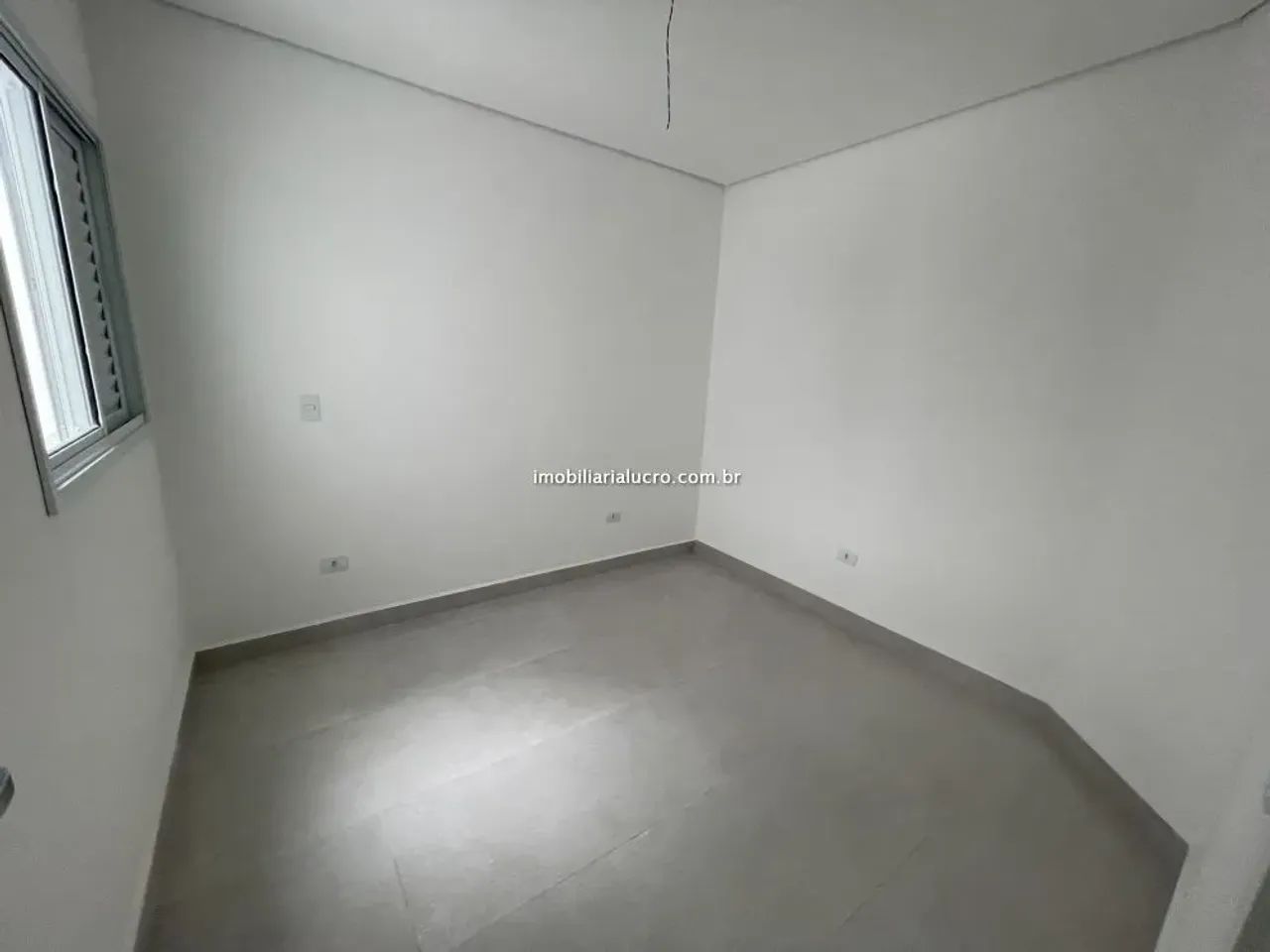 Cobertura Duplex! 2 Dormitórios sendo 1 Suíte, com Elevador! - de 530.000 por R$ 495.000! - Foto 8