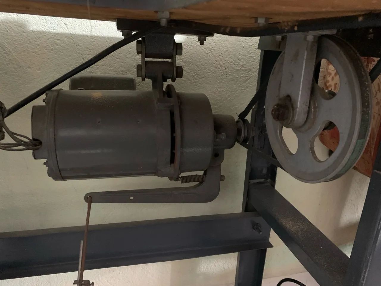 Máquina de Cortar Viés Fioravante Rainha - Foto 4