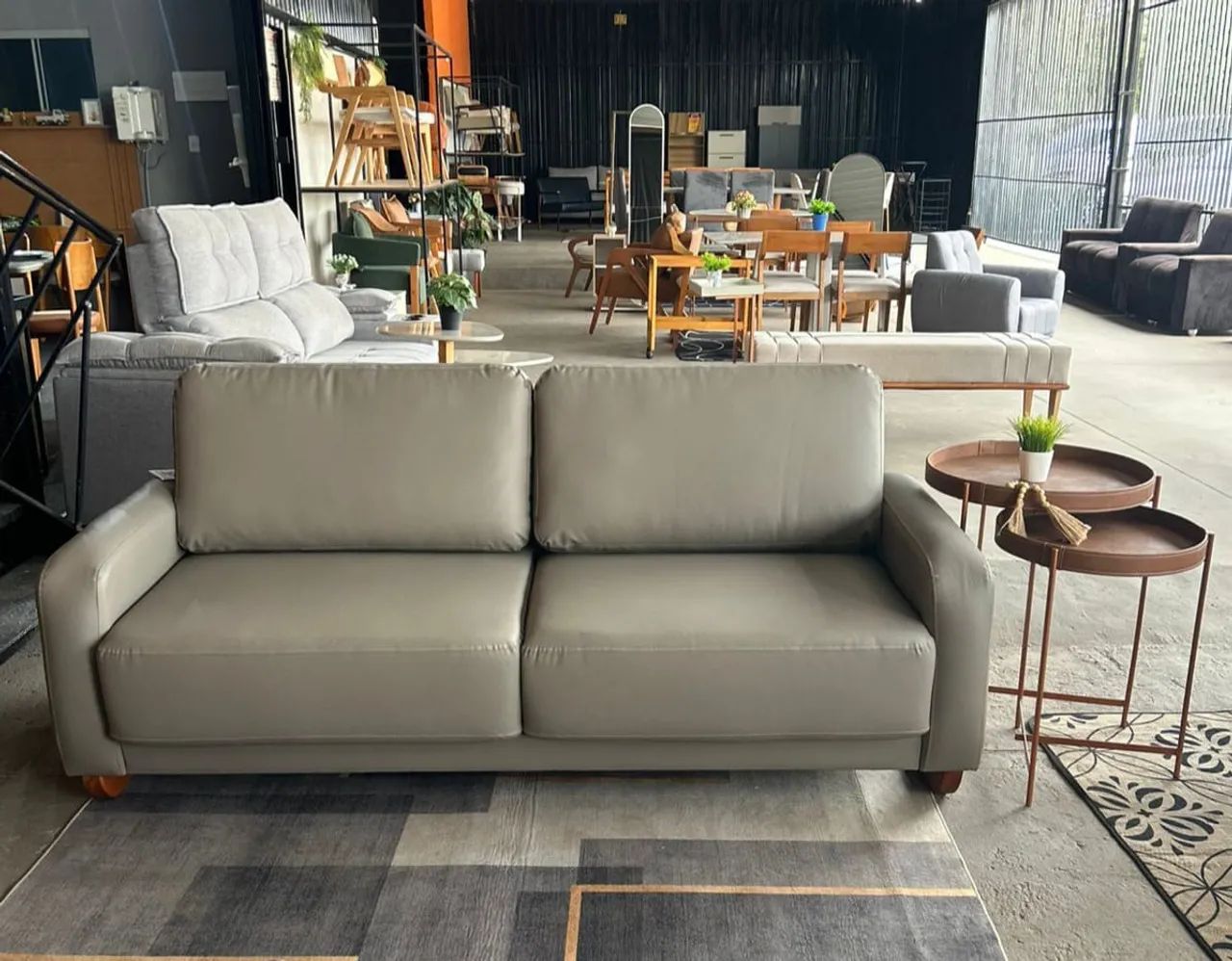 Sofá forte molas ensacadas individualmente Elegante