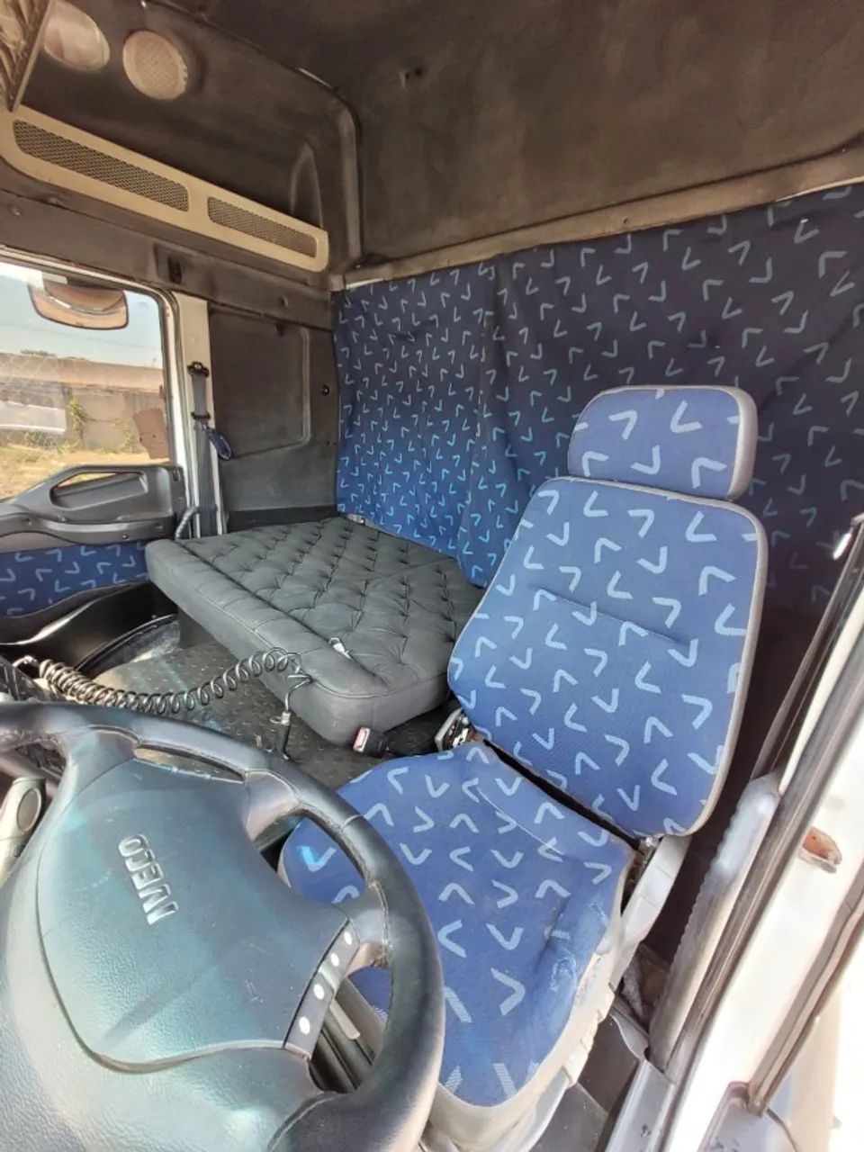 IVECO STRALIS 460 6X2 AUTOMÁTICO SEM ARLA 2011 - 2012 BRANCO - Foto 12