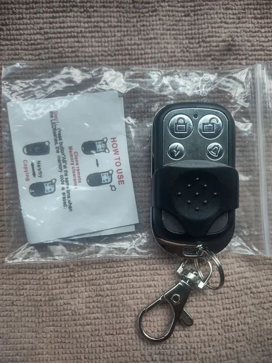 Controle clonador universal para portão.