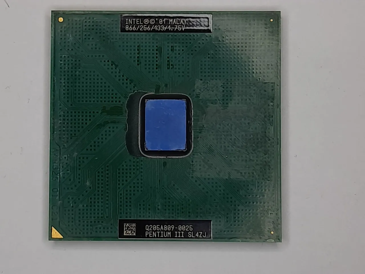うさ　こはね　49B3点　50B22点 Processador Xeon 2699 v3 2,3Ghz 18 Núcleos - Processadores - Vila