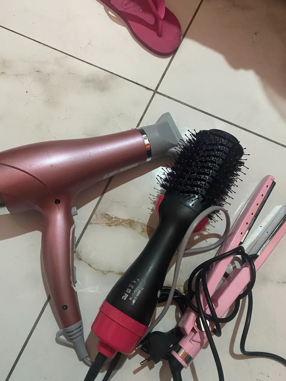 Chapinha, secador e escova secadora 