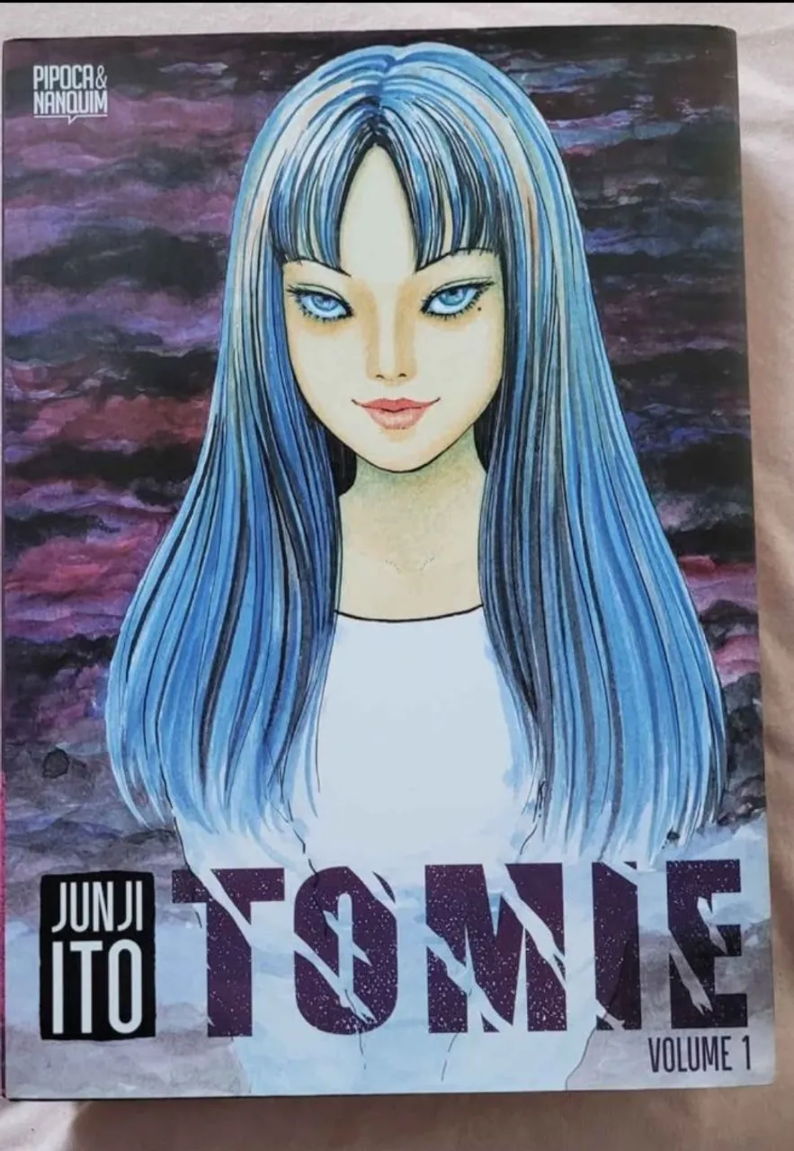 Livro mangá TOMIE Junji Ito volume 1