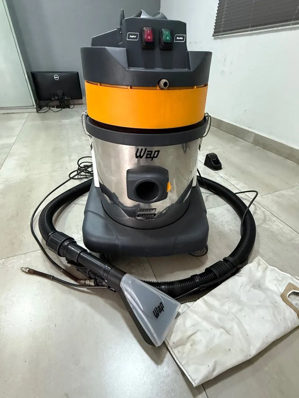 Aspirador/Extratora WAP Carpet Cleaner Pro 35