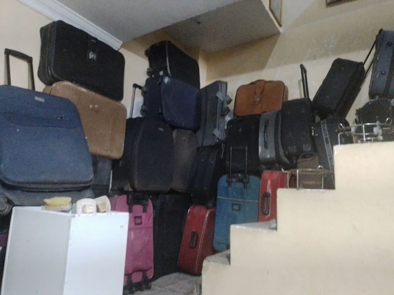 Malas e Bagagens Diversas 50 $ cada unidade  - Foto 5