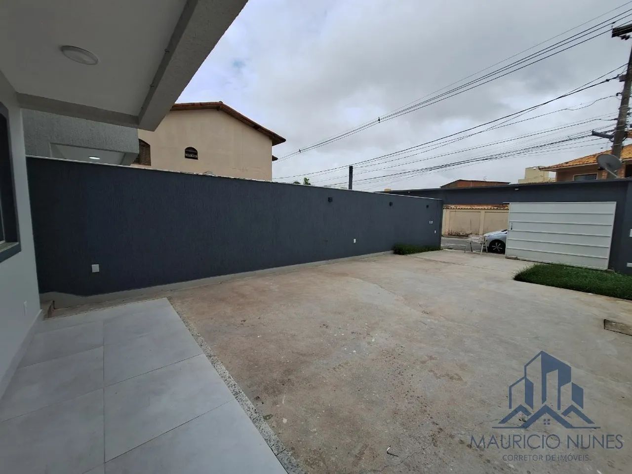 Lindíssima casa 03 q. com suíte para locação. - Foto 2