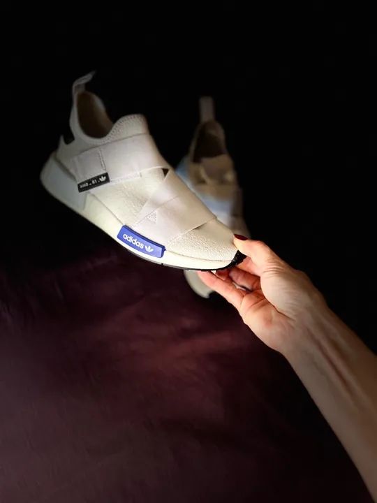 Tênis Adidas NMD_R1 Strap - Foto 4