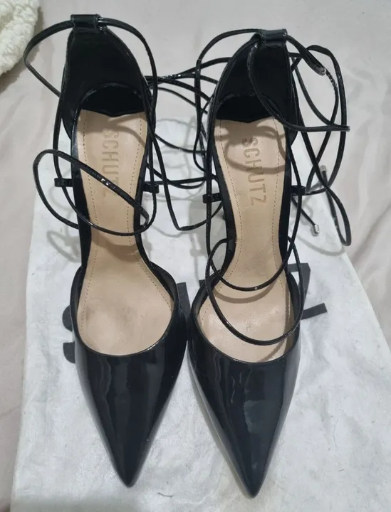 Scarpin preto - Schutz 