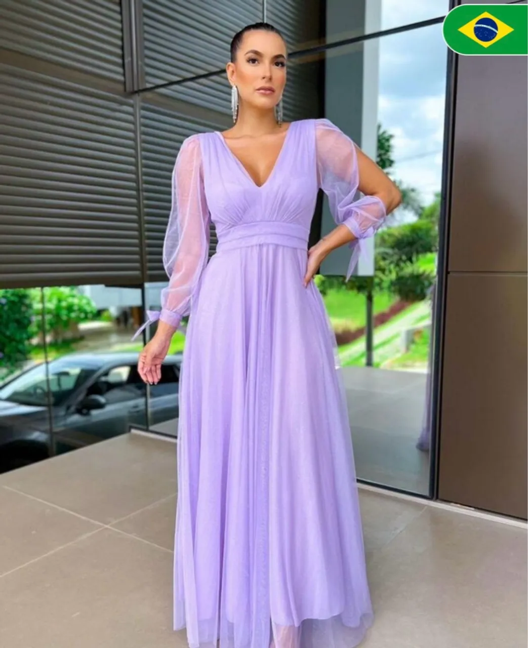 Vestido Lilás Longo com Mangas Bufantes