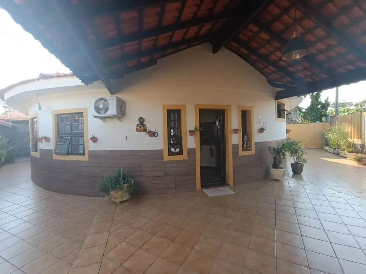 Casa para Venda em Itanhaém, Cibratel 2, 5 dormitórios, 1 suíte, 2 banheiros, 7 vagas