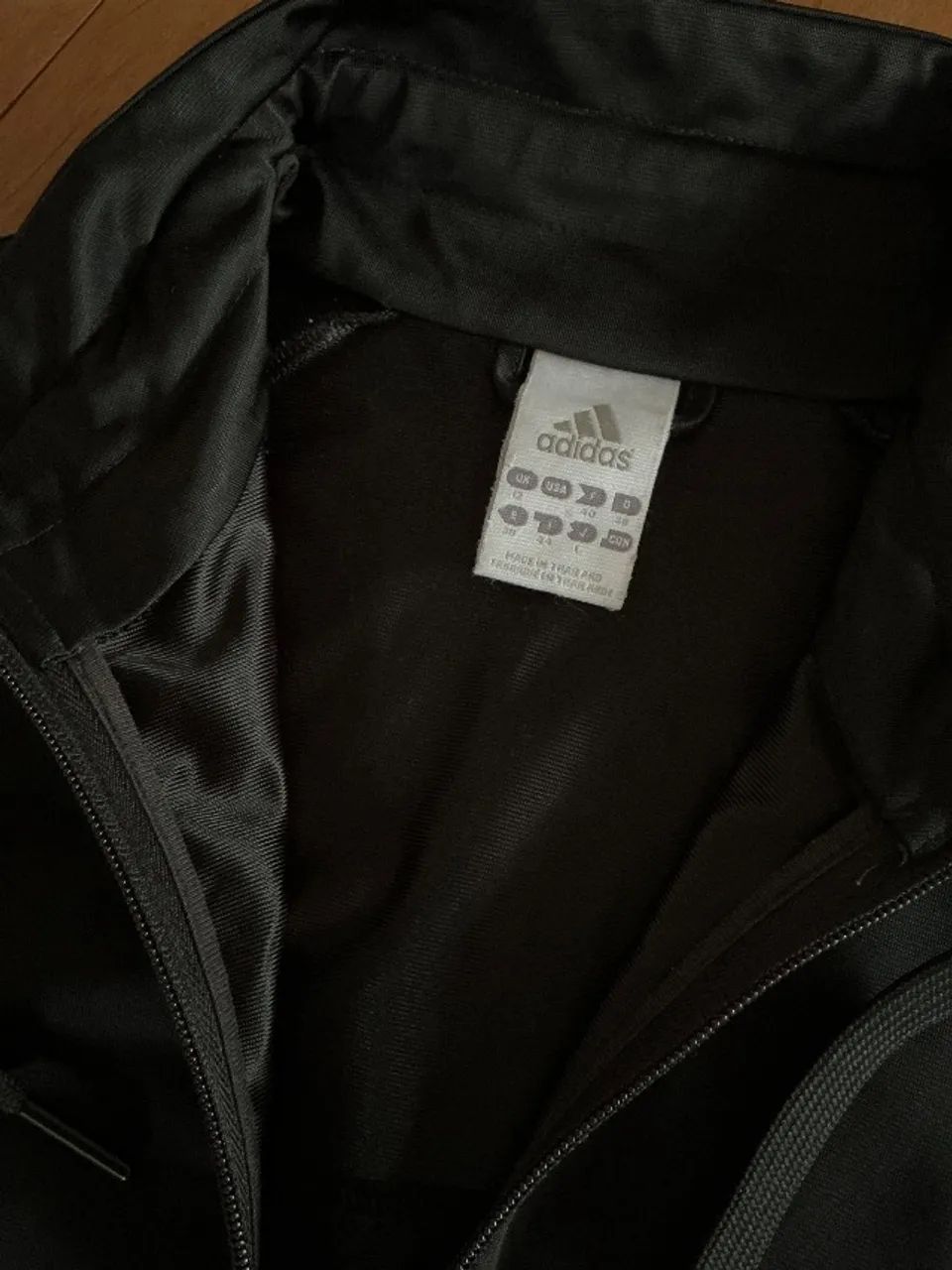Conjunto Adidas  - Foto 3