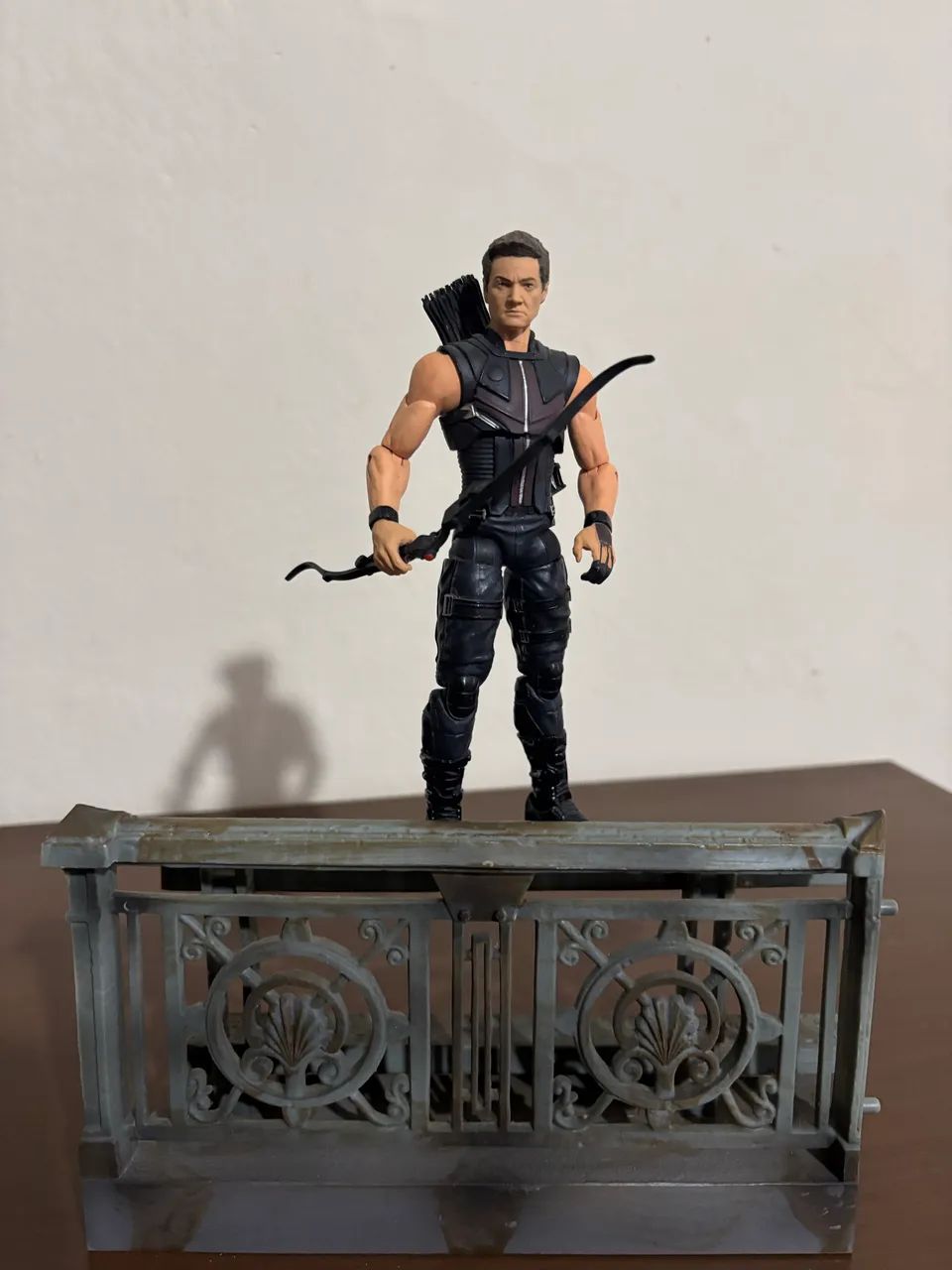 Figura Marvel Select - Hawkeye (Gavião Arqueiro)