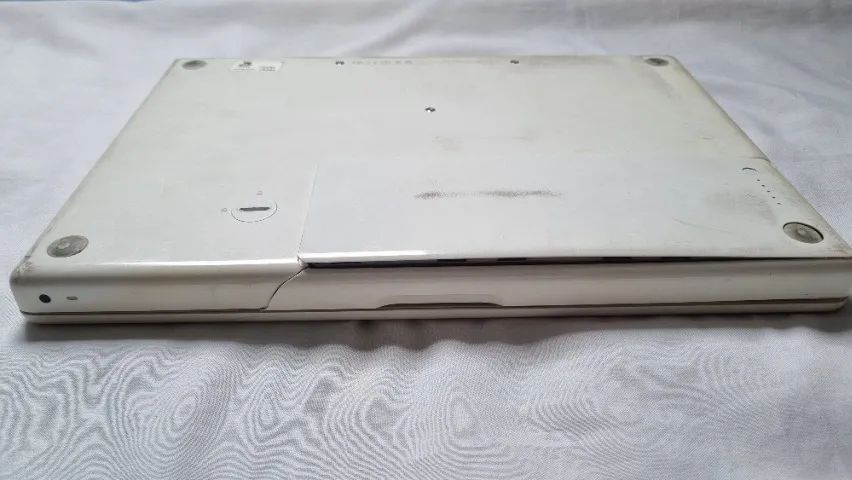 Mac Book A1181 Sucata para retirada de peças - Foto 4