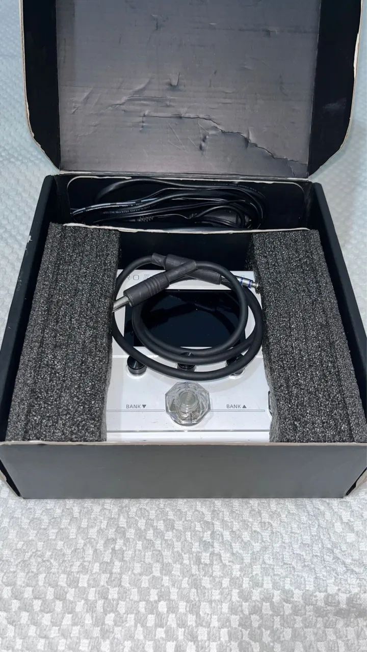 Pedal Hotone Ampero II Stomp semi nova - Foto 2