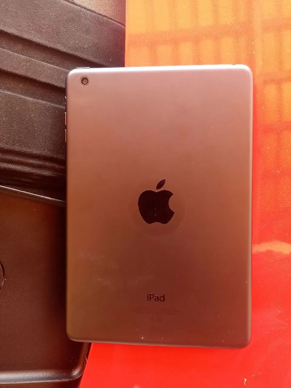 iPad 64317477623171124