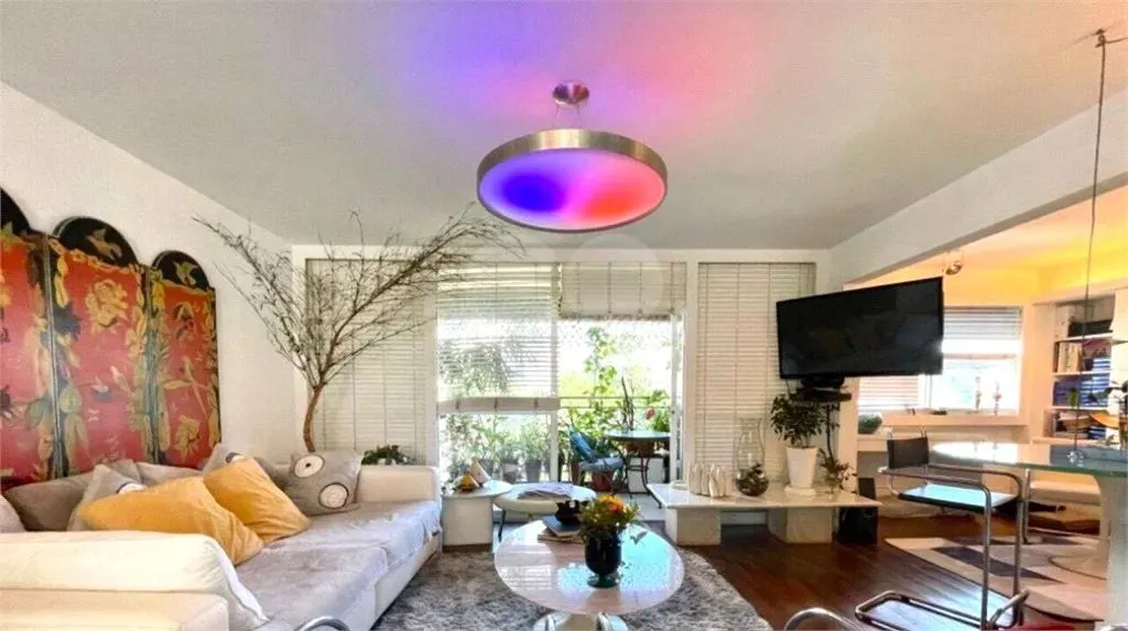 Apartamento com 3 quartos para locação em Real Parque - SP