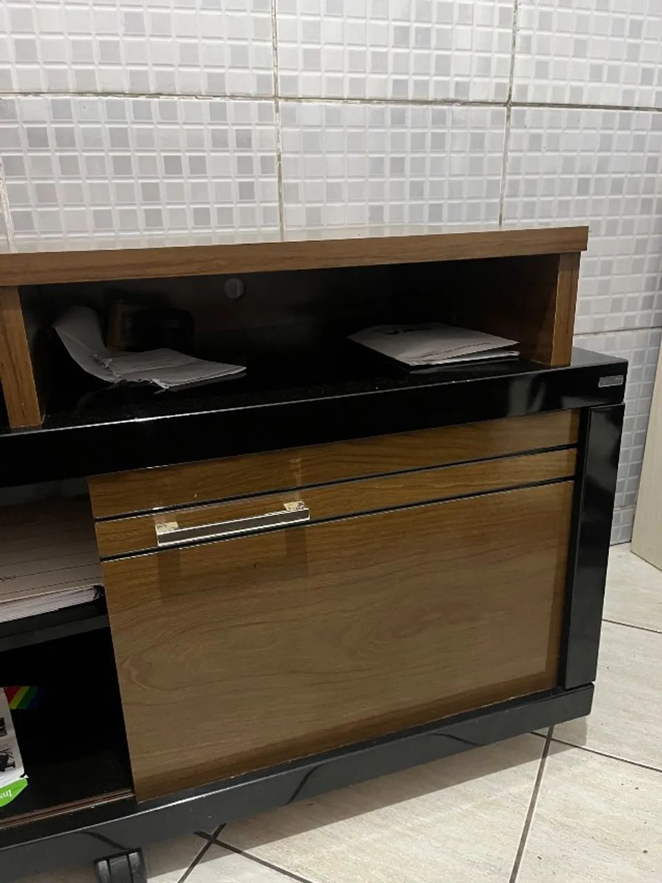 Rack sala 64316922276995123