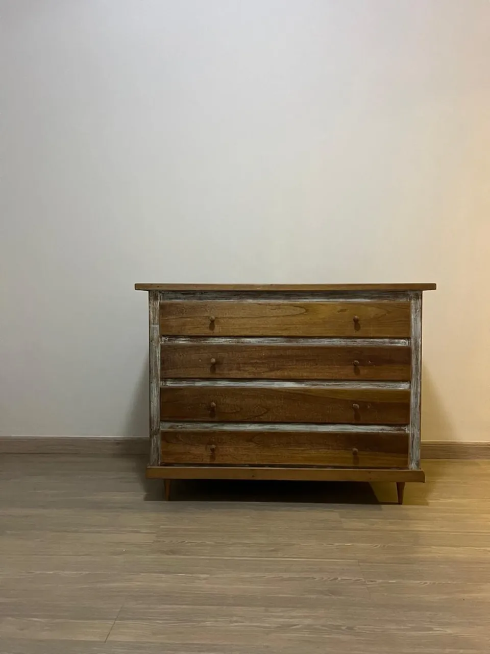 Cômoda 55x107x82h