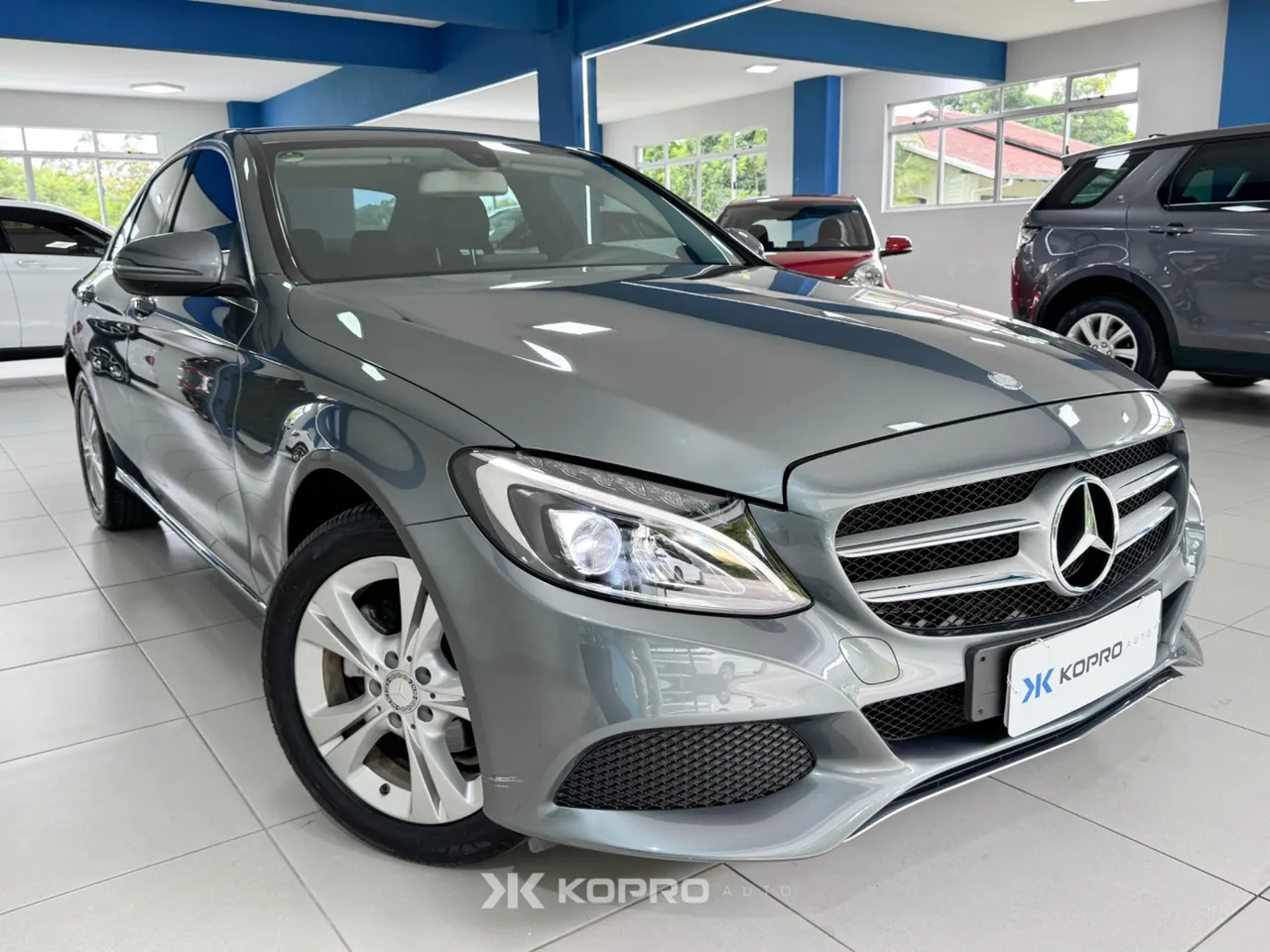 5 carros de luxo com preço de carro popular para você pagar de milionário