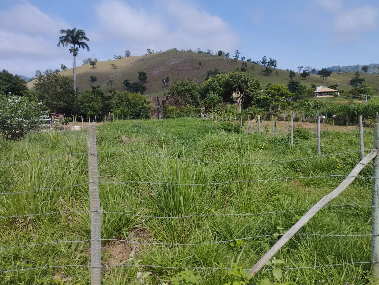 Vendo ou troco chácara no condomínio chalé são Miguel 