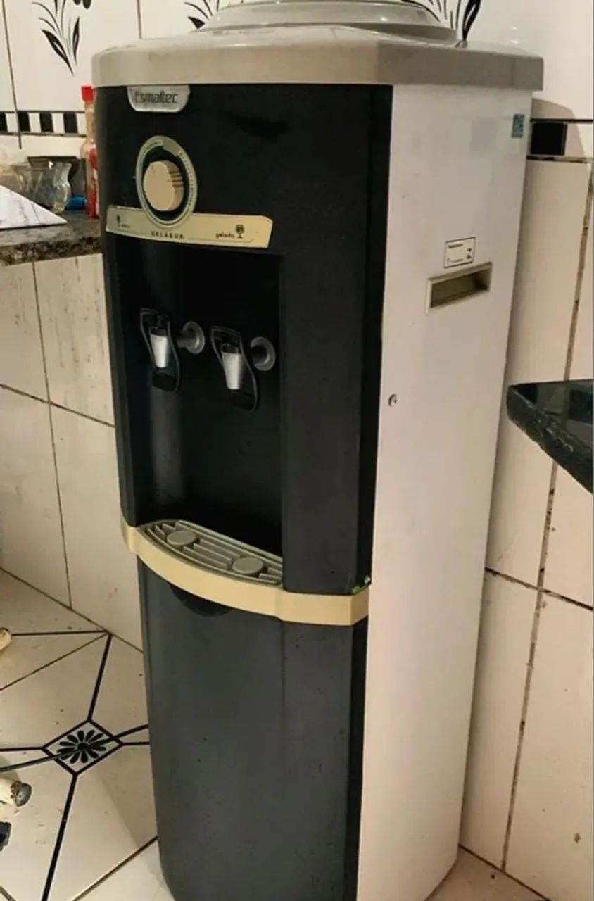 Gelagua Esmaltec Geladeira
