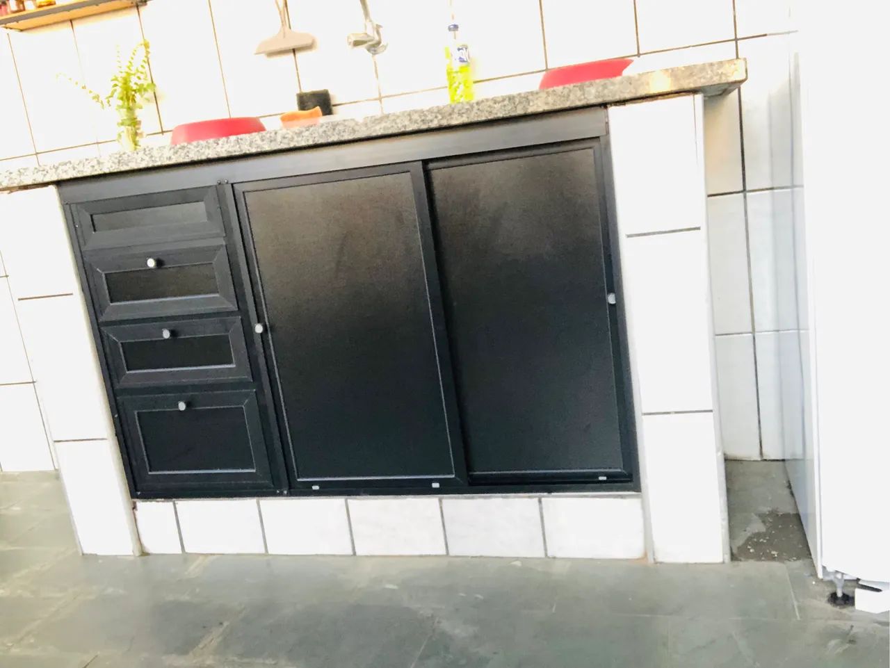 Fechamento de pia em acrílicos  - Foto 3