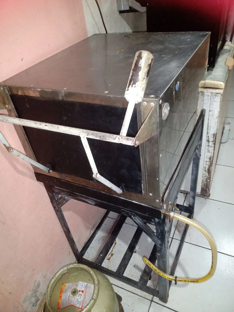 Forno Industrial a Gás - Ideal para Negócios