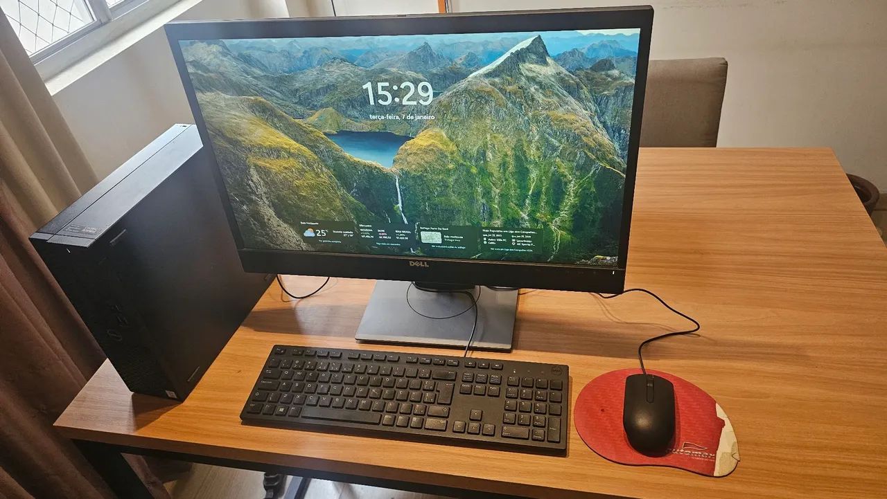 Mini Optiplex 7Th Gen  8Gb Ddr4 ssd 240 Windows 11 pro 