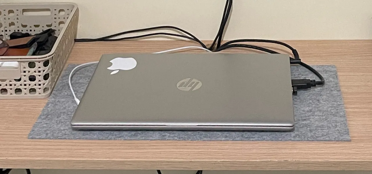 Notebook HP IMPECAVEL Com 24 gb * Troca por Ipad