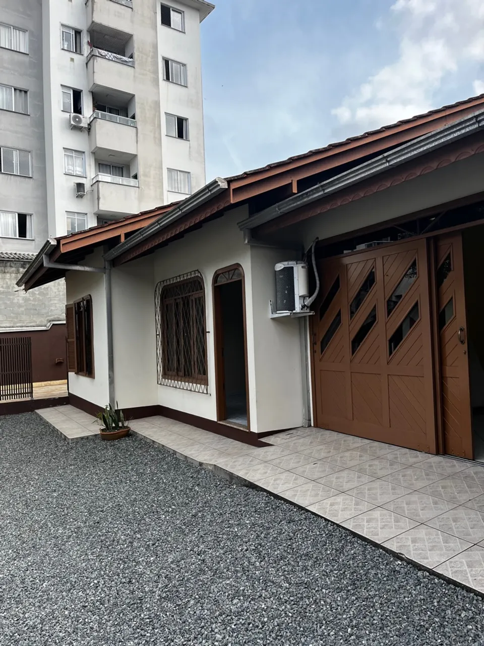 ALUGUEL DE CASA JOINVILLE