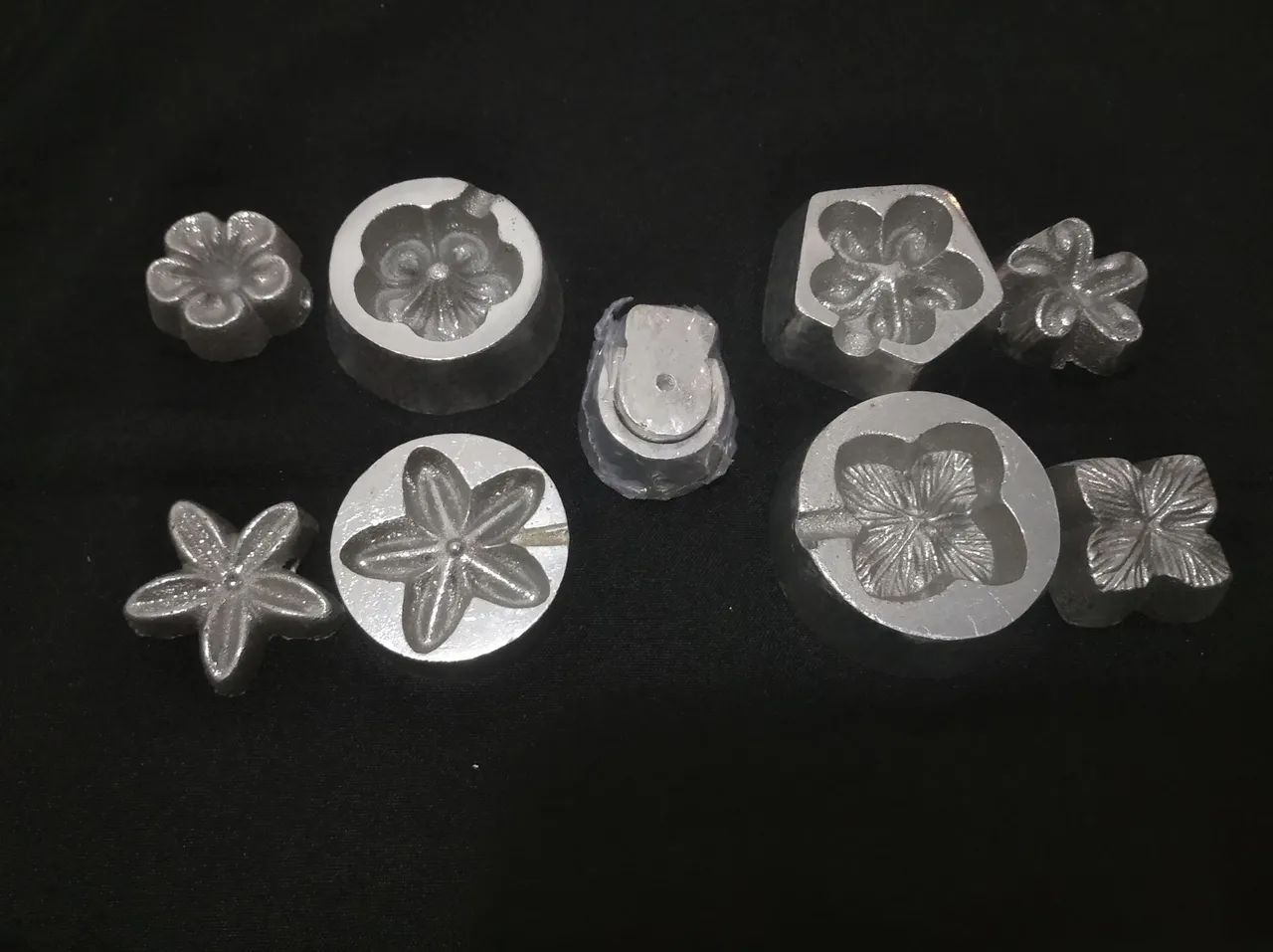 Kit para Artesanato de Flores Artificiais - Foto 3