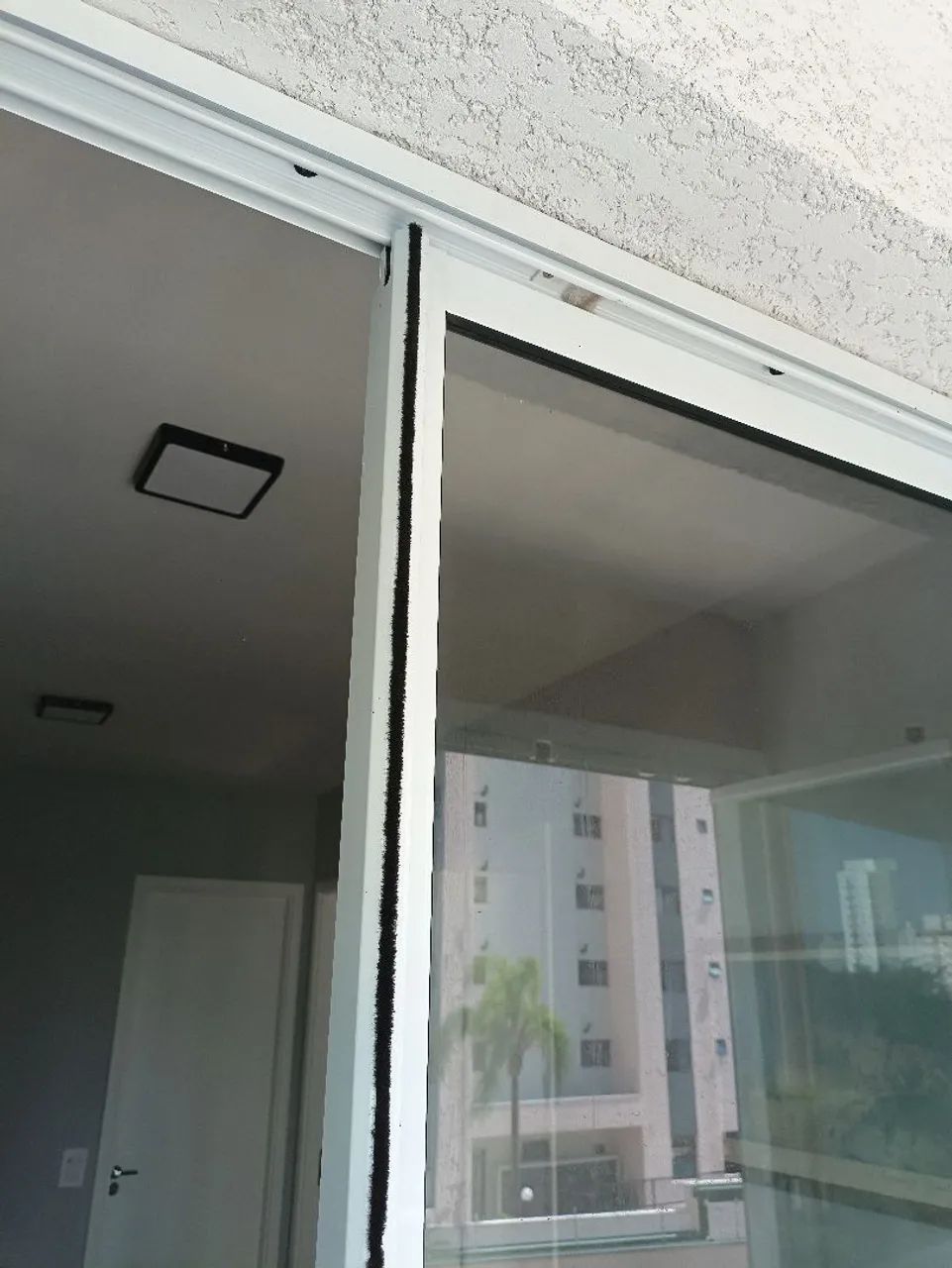 Porta de correr de vidro temperado  2,10x1,50m - Foto 3