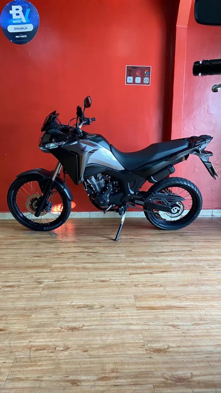 Honda XRE Sahara 300 300 cc 