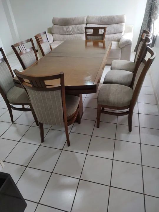 Mesa de Jantar em Madeira Maciça - Foto 4