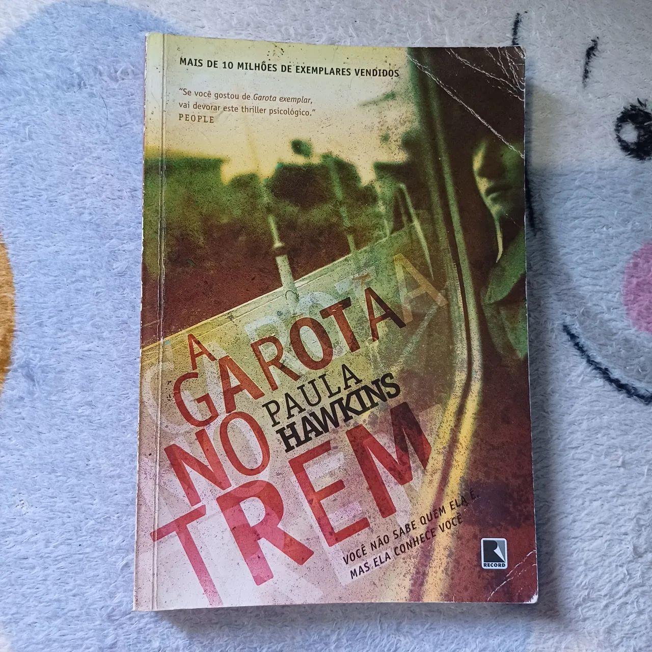 Livro A Garota no Trem - Paula Hawkins
