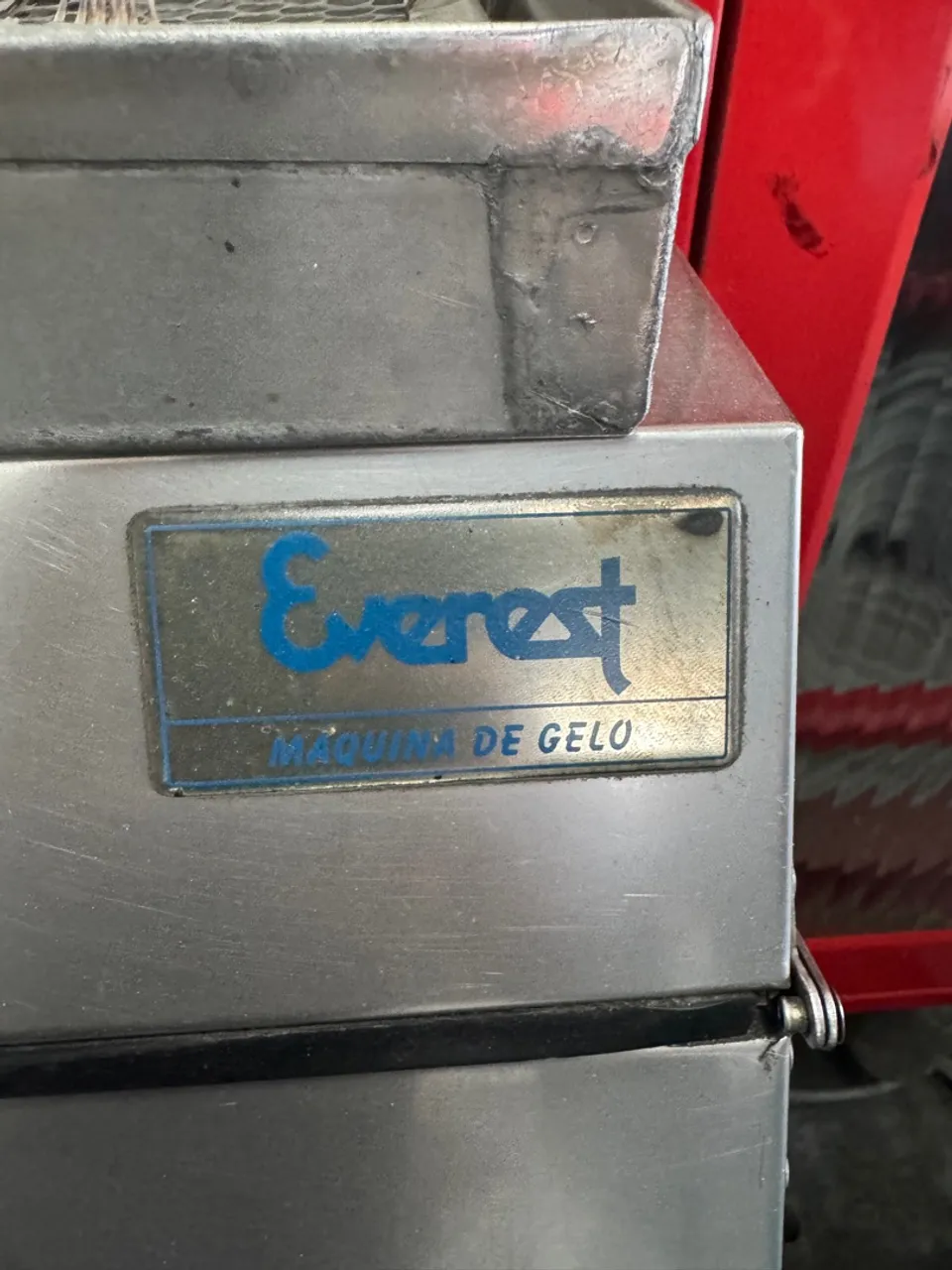 Máquina de Gelo Everest